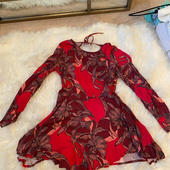 Minkpink Femme Fatale dress - Picture 3 of 6